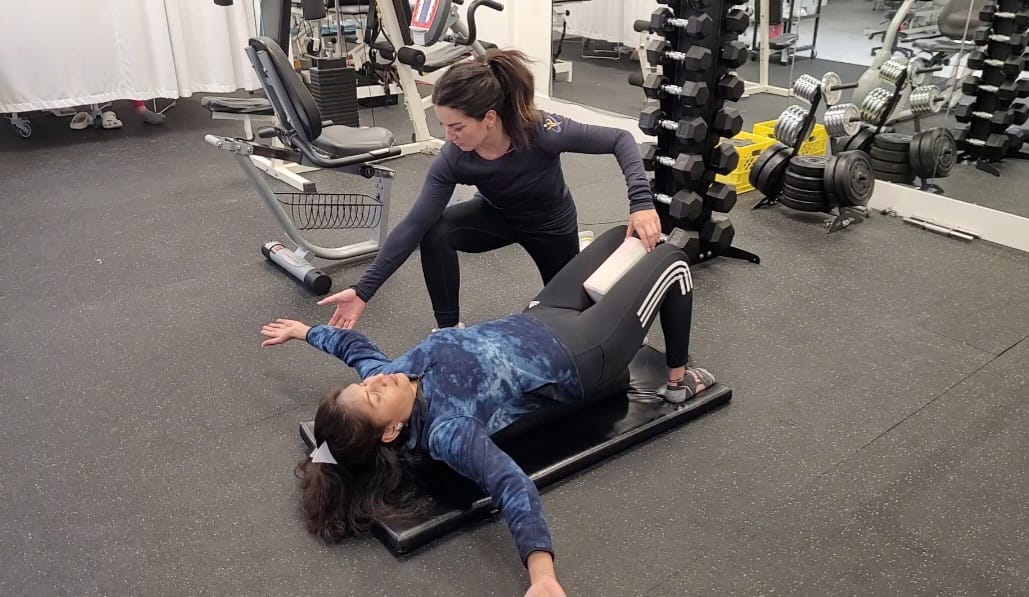 Physio treatment at Advanced Health Physio & Hand Clinic South Edmonton