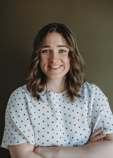Mackenzie Stretch therapist